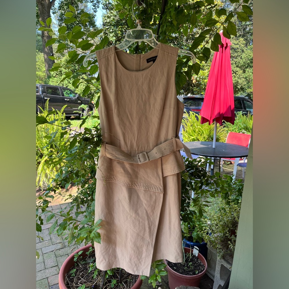 Banana Republic Tan Sheath Dress Sleeveless Crew Neck w/ discounted shipping